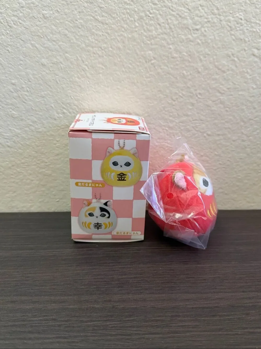Mofusand Daruma Cat Blind Box Plush Keychain - Red